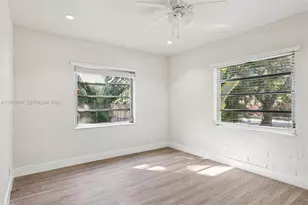 807 N 26th Ave, Hollywood, FL 33020 - Photo 13
