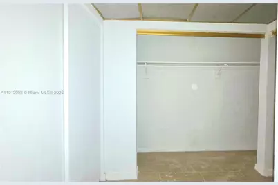 18900 NE 3rd Ct #520, Miami, FL 33179 - Photo 11