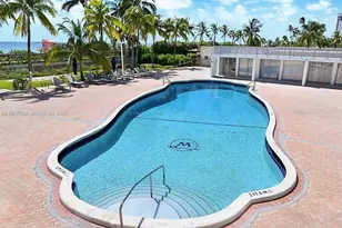 2655 Collins Ave, Miami Beach, FL 33140 - Photo 13