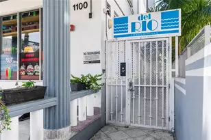 1100 Collins Ave, Miami Beach, FL 33139 - Photo 11