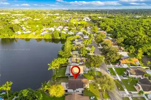 12911 SW 17th Pl, Davie, FL 33325 - Photo 23