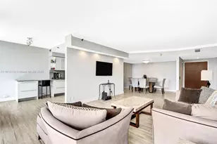 3000 Island Blvd, Aventura, FL 33160 - Photo 3