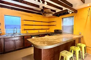 445 SW 24th Rd, Miami, FL 33129 - Photo 35