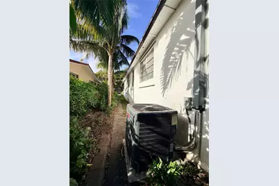 445 SW 24th Rd, Miami, FL 33129 - Photo 43