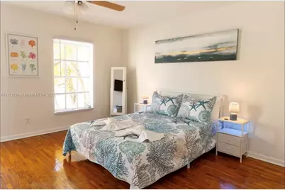 1949 NE 123rd St #0, North Miami, FL 33181 - Photo 13