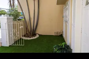 1949 NE 123rd St, North Miami, FL 33181 - Photo 3