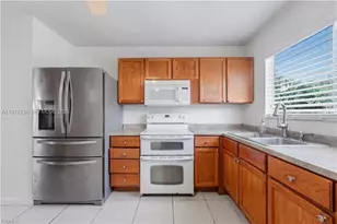 4056 S Edgewater Cir, Other City - In The State Of Florida, FL 33935 - Photo 11