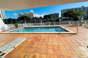 1650 NE 115th St, Miami, FL 33181 - Photo 19