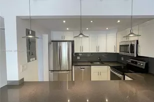 1650 NE 115th St, Miami, FL 33181 - Photo 9