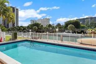 1650 NE 115th St, Miami, FL 33181 - Photo 33