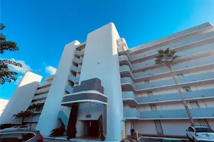 1650 NE 115th St, Miami, FL 33181 - Photo 23