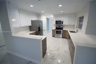 1002 NW 182nd Way, Pembroke Pines, FL 33029 - Photo 53