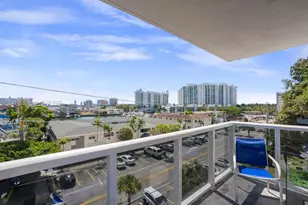 7928 West Dr, North Bay Village, FL 33141 - Photo 19