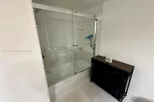 7928 West Dr, North Bay Village, FL 33141 - Photo 31