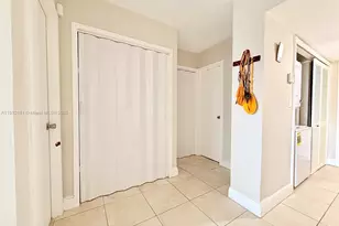 7928 West Dr, North Bay Village, FL 33141 - Photo 27