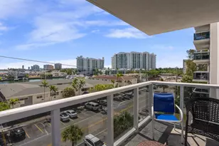 7928 West Dr, North Bay Village, FL 33141 - Photo 15