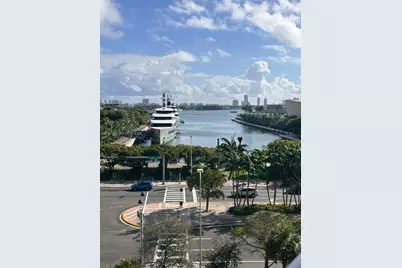 888 Biscayne Blvd #512, Miami, FL 33132 - Photo 5