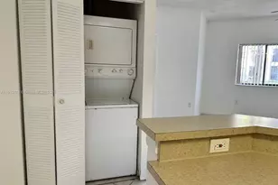 2445 SW 18th Terrace, Fort Lauderdale, FL 33315 - Photo 3