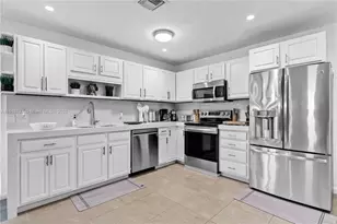 1430 NE 11th St, Homestead, FL 33033 - Photo 15