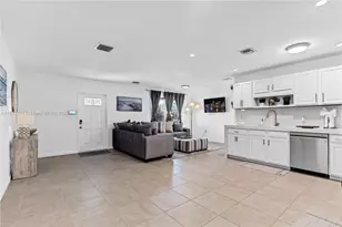 1430 NE 11th St, Homestead, FL 33033 - Photo 13