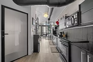 690 SW 1st Ct, Miami, FL 33130 - Photo 9