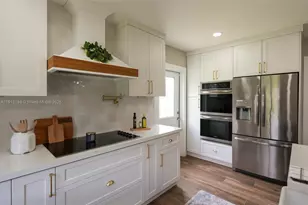 19450 SW 125th Ave, Miami, FL 33177 - Photo 17