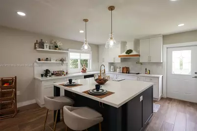 19450 SW 125th Ave, Miami, FL 33177 - Photo 15