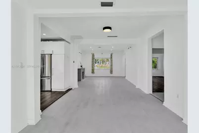 9324 Byron Ave, Surfside, FL 33154 - Photo 9