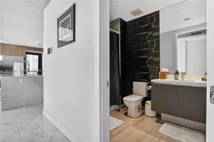 1451 Brickell Ave, Miami, FL 33131 - Photo 17