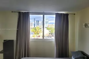 3703 NE 166th St, North Miami Beach, FL 33160 - Photo 23
