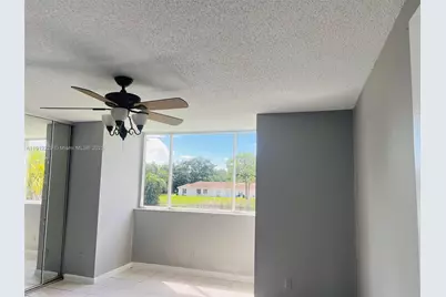 5130 Elmhurst Rd #H, West Palm Beach, FL 33417 - Photo 13
