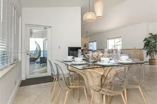 302 Balboa St, Hollywood, FL 33019 - Photo 15