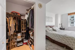 1155 Brickell Bay Dr, Miami, FL 33131 - Photo 17