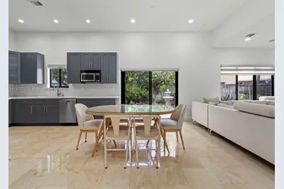 15871 SW 141st St, Miami, FL 33196 - Photo 9