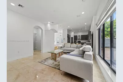 15871 SW 141st St, Miami, FL 33196 - Photo 13