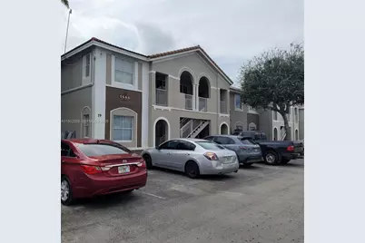 1666 SE 27th Ct #205, Homestead, FL 33035 - Photo 3