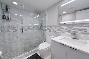 900 SW 128th Ave, Pembroke Pines, FL 33027 - Photo 27