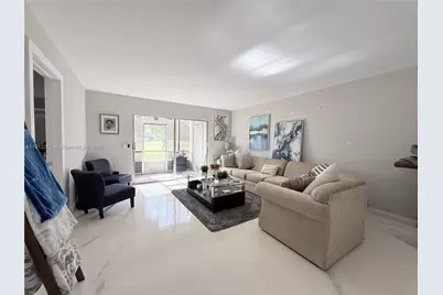 900 SW 128th Ave #105D, Pembroke Pines, FL 33027 - Photo 13