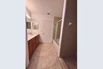 63 SE 3rd Ave #2, Hallandale Beach, FL 33009 - Photo 15