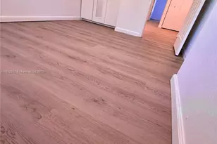 63 SE 3rd Ave, Hallandale Beach, FL 33009 - Photo 25