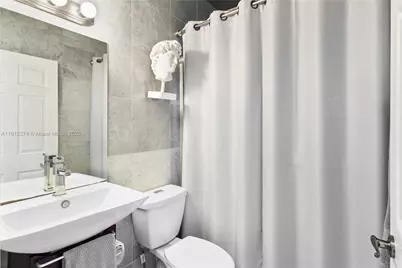 5869 NW 112th Ct, Doral, FL 33178 - Photo 27