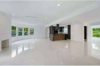 953 NE 91st Ter, Miami Shores, FL 33138 - Photo 9