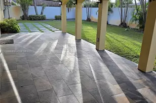 8090 W 18th Ct, Hialeah, FL 33014 - Photo 17