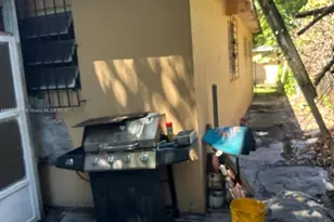 8835 NE 9th Ct, Miami, FL 33138 - Photo 5