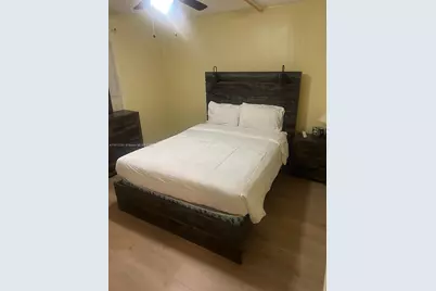 8835 NE 9th Ct, Miami, FL 33138 - Photo 31