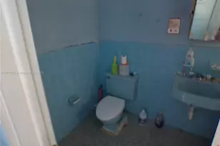 8835 NE 9th Ct, Miami, FL 33138 - Photo 35