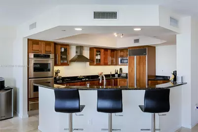 3301 NE 183rd St #1607, Aventura, FL 33160 - Photo 9