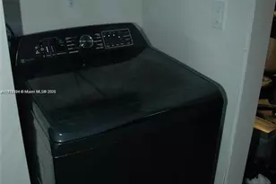 3571 Inverrary Dr, Lauderhill, FL 33319 - Photo 15