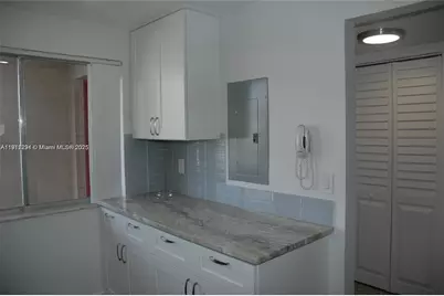 3571 Inverrary Dr #201, Lauderhill, FL 33319 - Photo 7