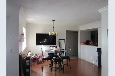 18890 NW 57th Ave #202, Hialeah, FL 33015 - Photo 5